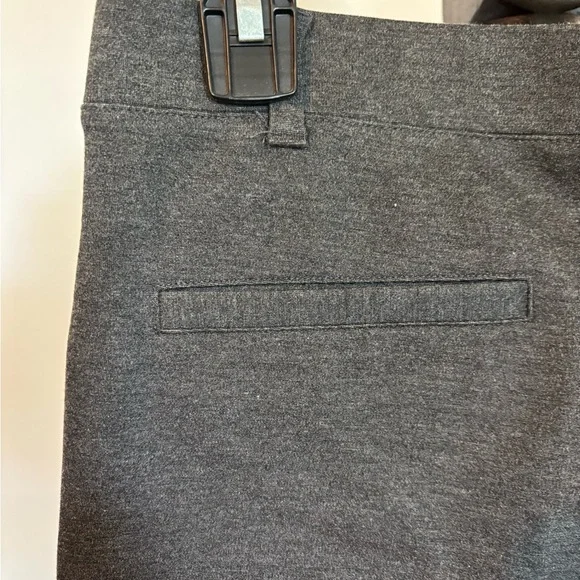 Quince ultra stretch ponte bootcut size M, 28” length | EUC - Picture 6 of 7